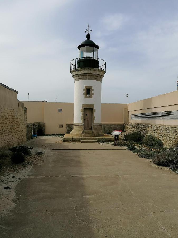 La Rose Des Mers Treffiagat Exterior photo